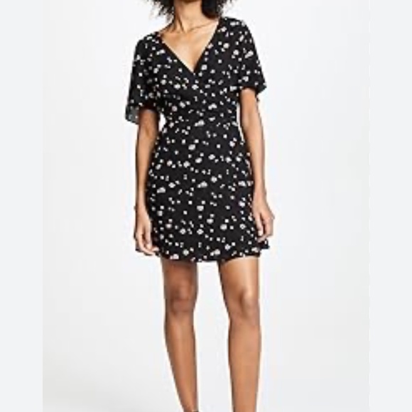 NWT BB Dakota Dress Tie Back Black Print Short Sleeve Mini Length Pockets Sz 8 - Picture 2 of 14